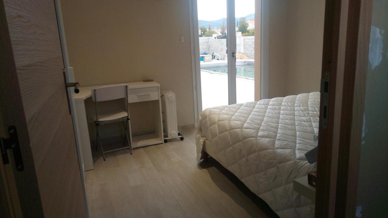 Les Figues Bed and Breakfast Caromb Εξωτερικό φωτογραφία